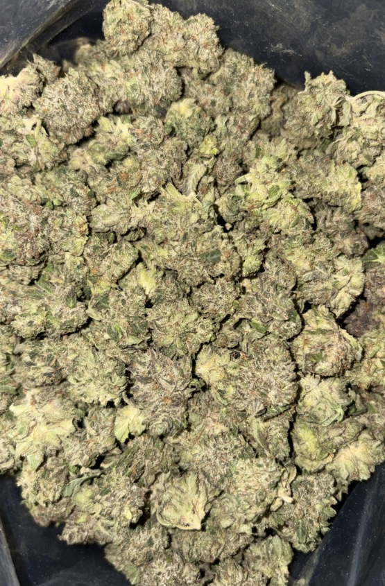 AAAA MASTER KUSH ULTRA SMALLS BY PREMIUM OCTANE 1 AAAA MASTER KUSH ULTRA SMALLS BY PREMIUM OCTANE